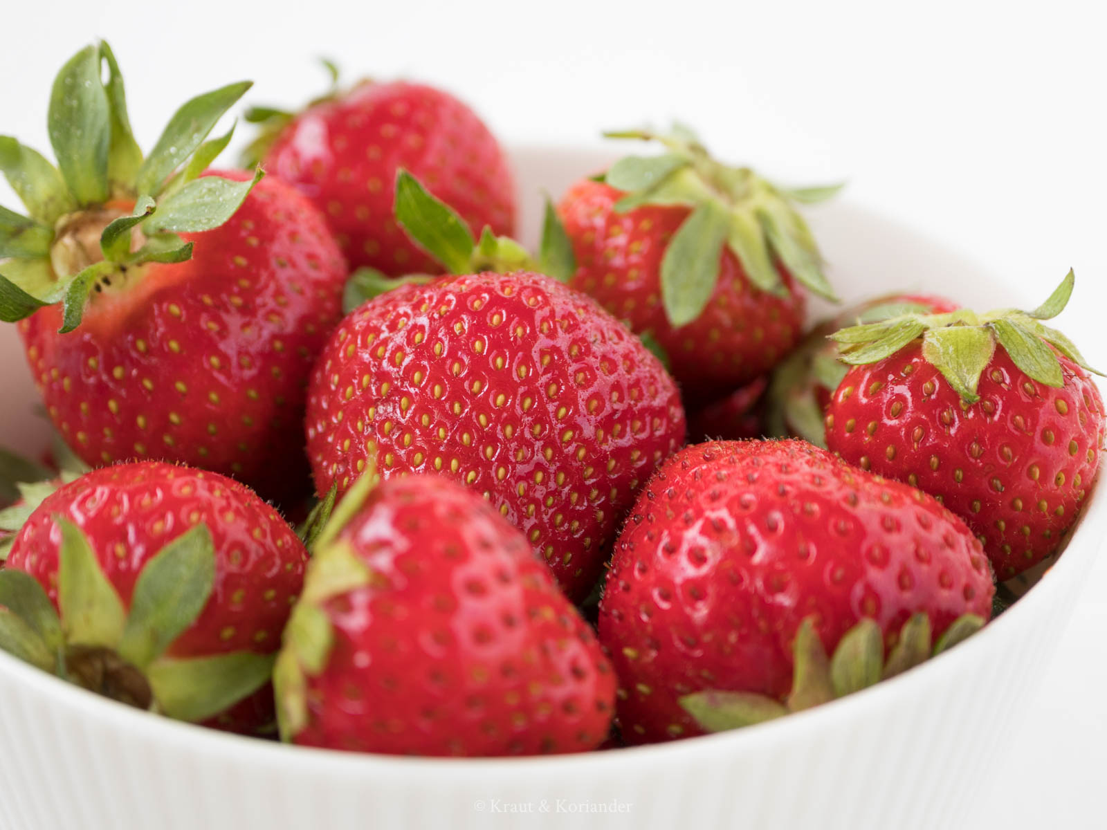 Power-Frühstückssmoothie mit Erdbeeren